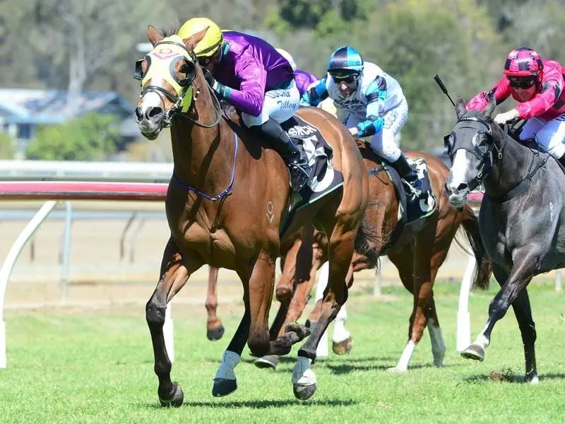 Osmosis wins at Ipswich.