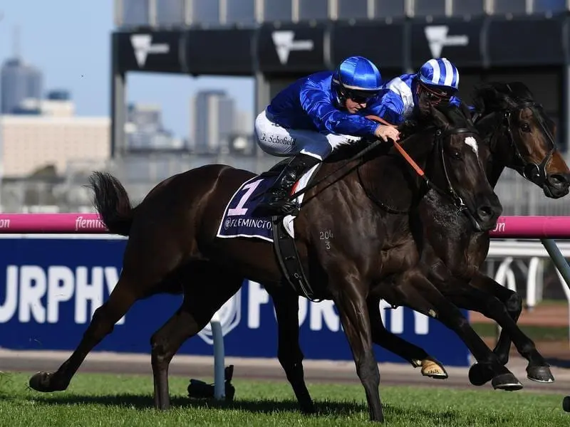 Avilius (outside) wins the Group Three Bart Cummings.