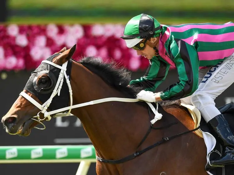 Makdanife wins at Eagle Farm.