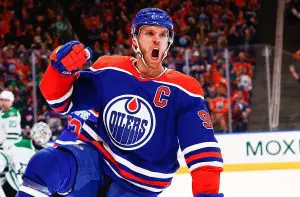 Connor McDavid Wins Ted Lindsay Award