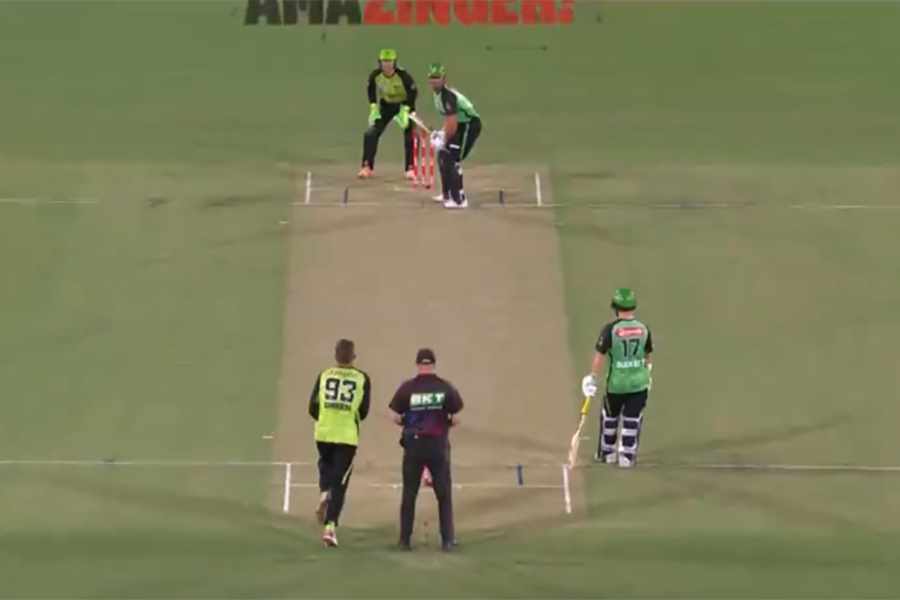 Sydney Thunder beat Melbourne Stars