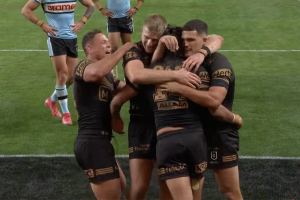 Penrith Panthers defeat Cronulla Sharks