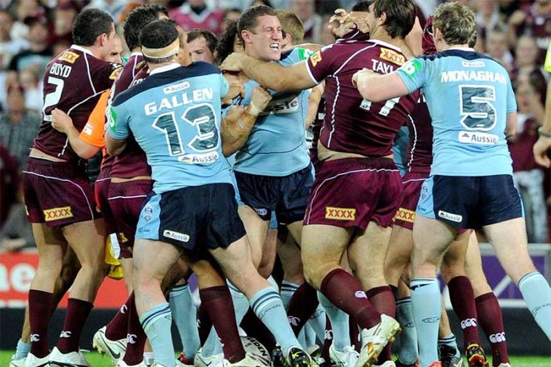 Luke O'Donnell and NSW brawl with Queensland at Origin 2010
