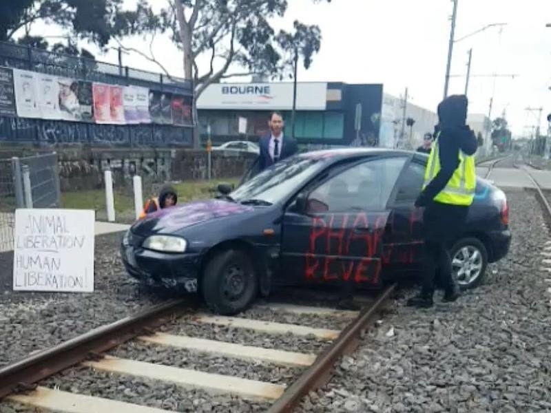 Car parked on railway tracks to disrupt trains to the Melbourne Cup