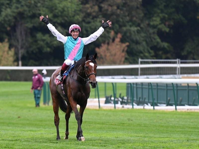 Frankie Dettori has ridden Enable to her second win in the Prix de l'Arc de Triomphe. enable