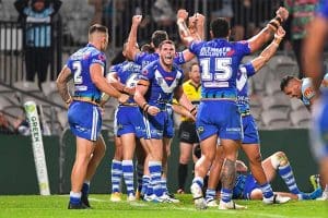 Bulldogs celebrate win over Sharks - R7, 2021