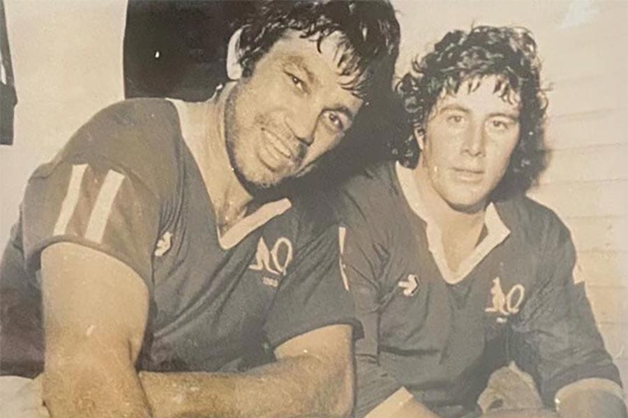 Chris Close and Arthur Beetson