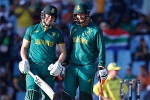 South Africa defeat England at the Cricket World Cup